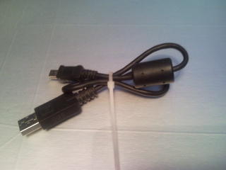 USB - miniUSB (Motorola C350)